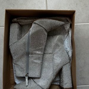 Steve Madden Noticed - R glitter booties